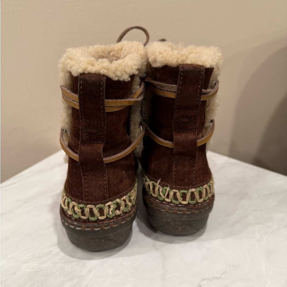 UGG Brown Winter Boots with Cream Accents - Picture 2 of 9